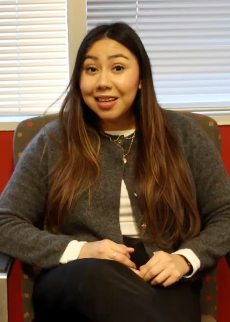 Britny Ortiz Avanzando Caminos Study photo of her sitting during an interview